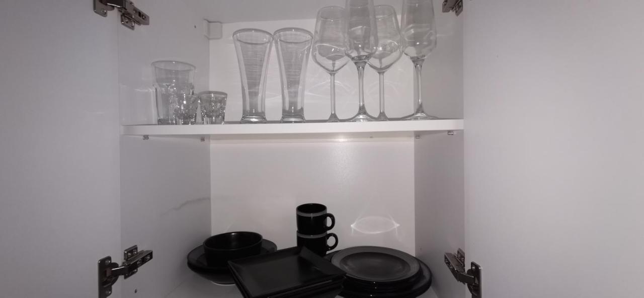 Ana Studio Apartment Targu Mures Luaran gambar
