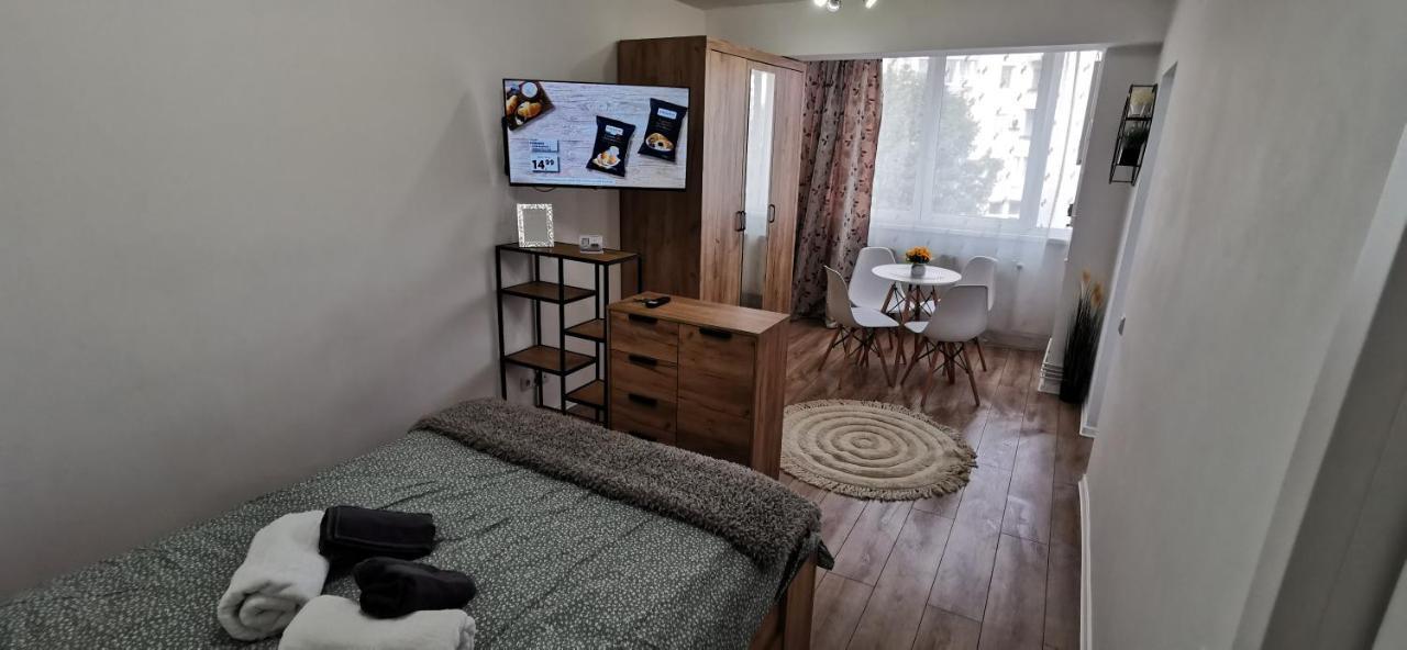 Ana Studio Apartment Targu Mures Luaran gambar